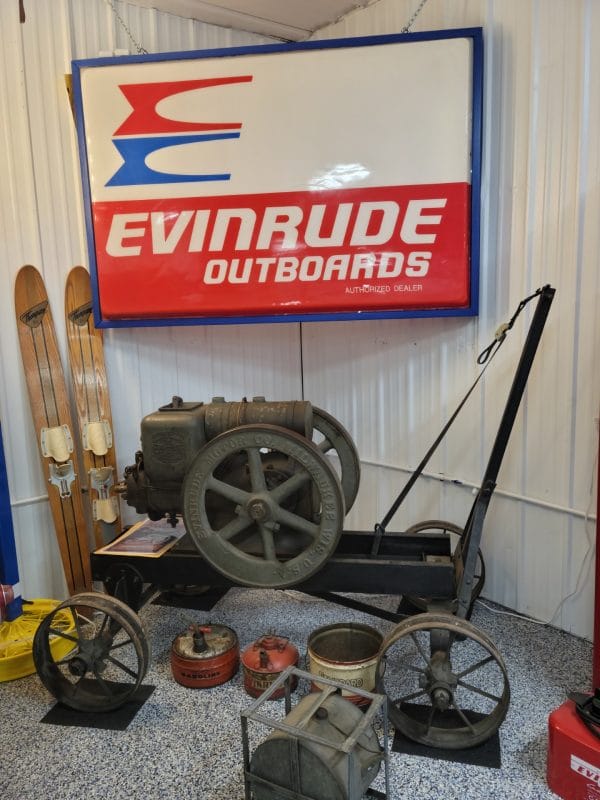 1917 Evinrude hit and miss 1 of 1 3hp - Image 2