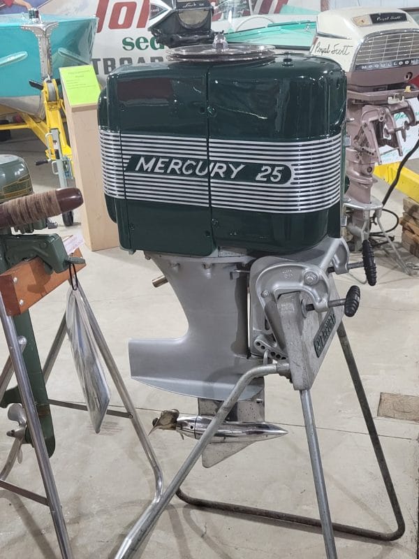 KG9 Mercury 25hp